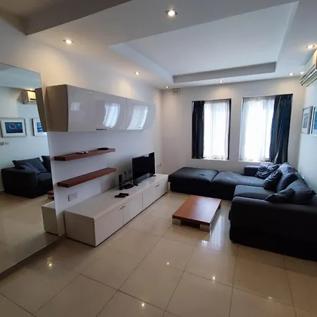 Sacred Heart Appartement *